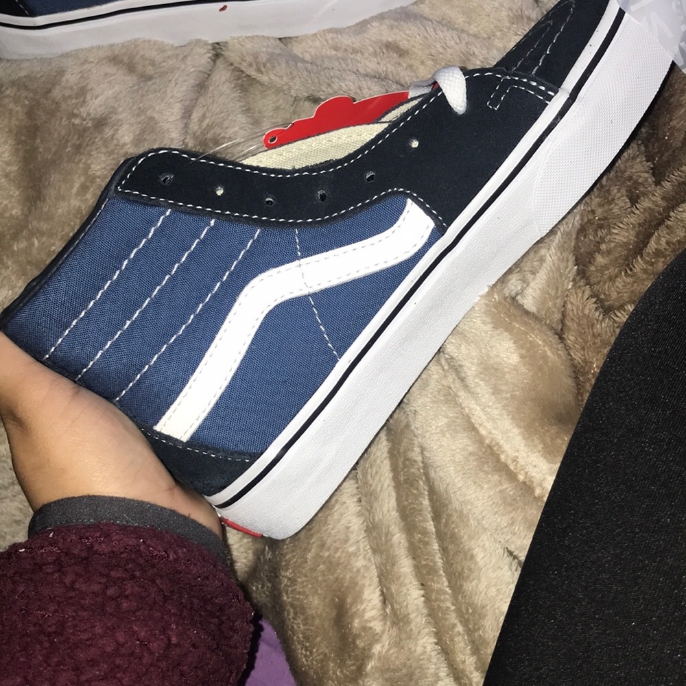 Sk8-Hi - Picture 2 of 2
